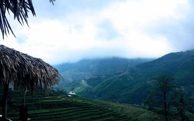 Sapa Hmong Bungalow Homestay