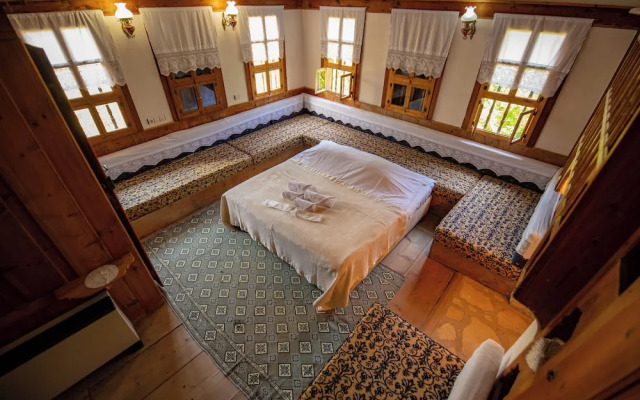 Paphlagonia Yoruk Mansion