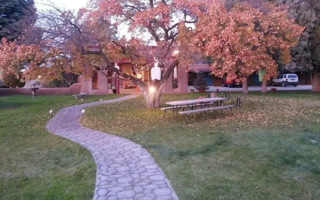 Sun God Lodge