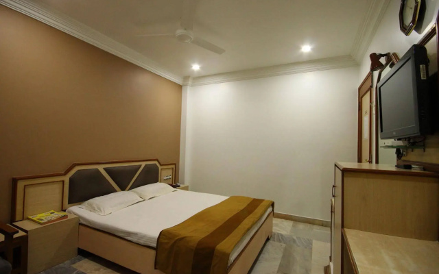 Hotel Good Night