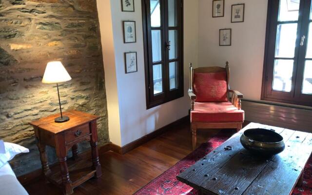 Palio Eleotrivio Guesthouse