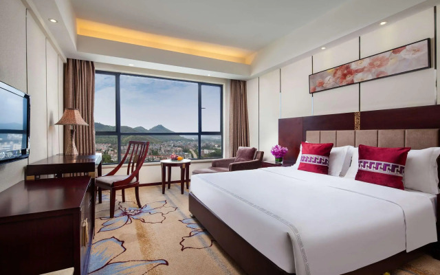 Ramada by Wyndham Liuzhou Luzhai