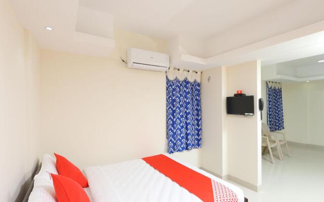 OYO 11342 Phoenix Inn
