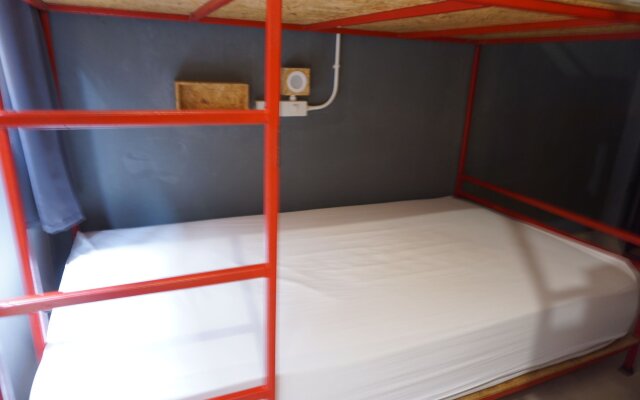 Bed Hostel