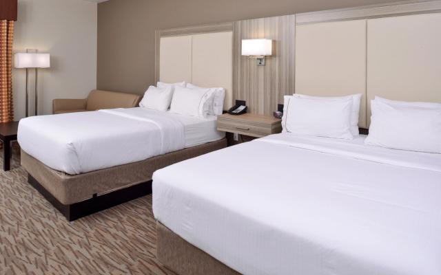 Holiday Inn Express & Suites Williams by IHG