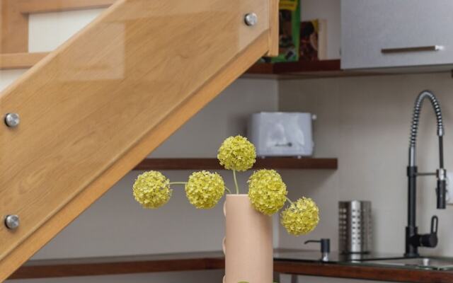Krakow Two-storey Apartment by Renters