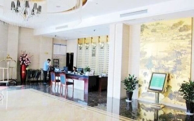 Yangzhong New World Hotel