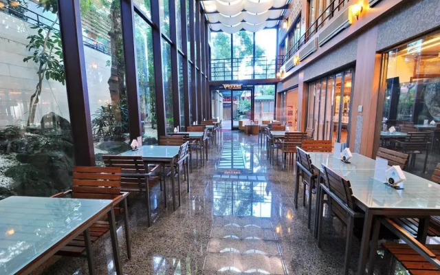 Resort One Hotel