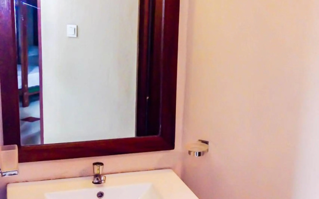 The Youth Hostel - It's a Youth Fame