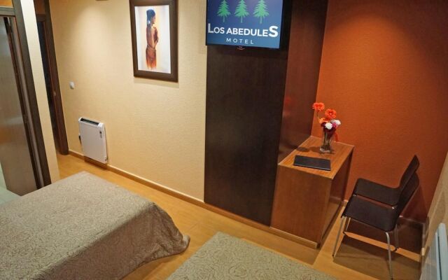 Motel Los Abedules