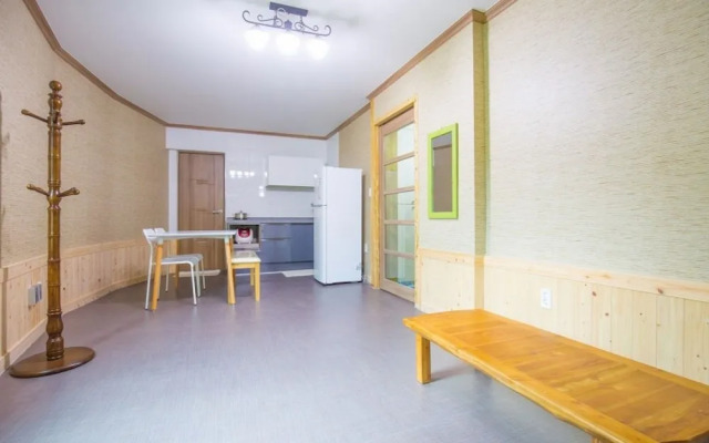 Gwangyang Feel Tourist House Pension