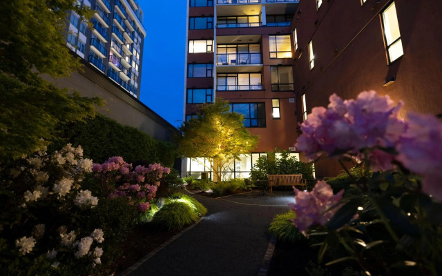 The Oswego Hotel