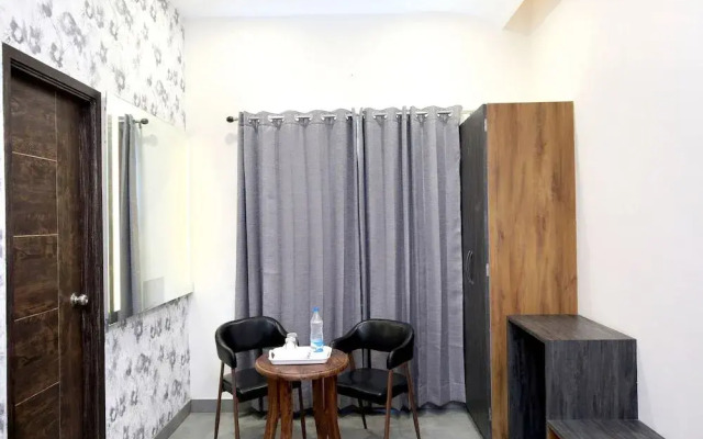 Oyo 18319 Hotel Boss