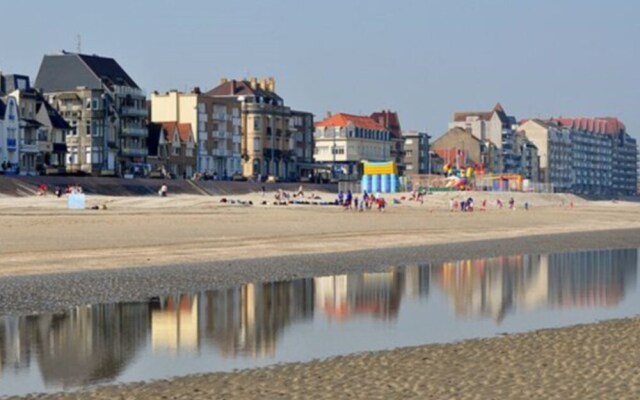 Nice apartment on the edge of the center of Bray-Dunes