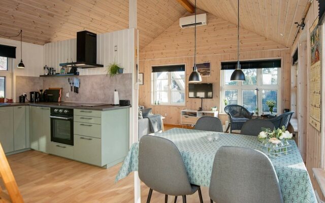 Attractive Holiday Home at Beachfront in Jutland