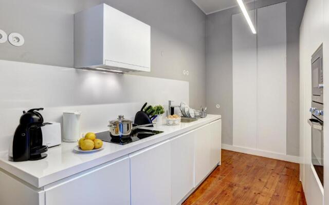 Canaan Lifestyle Apartments Lisbon Combro 77 by Get Your Stay