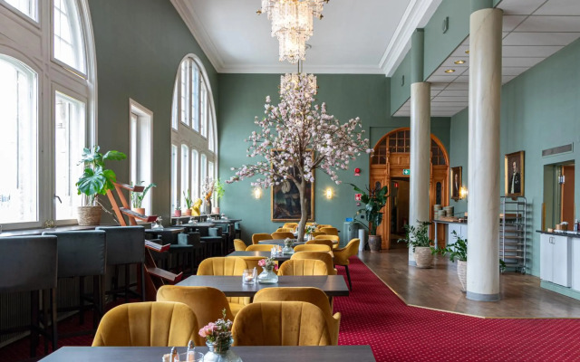 Home Hotel Christian IV