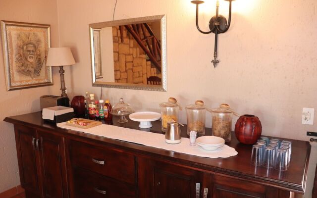 Khaya Africa Guesthouse and Spa