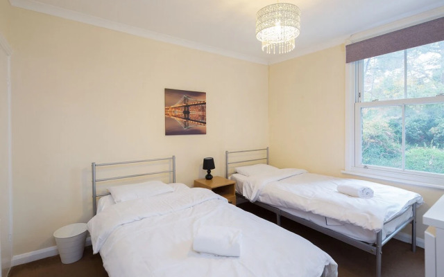 Borden Terrace by Kasar Stays