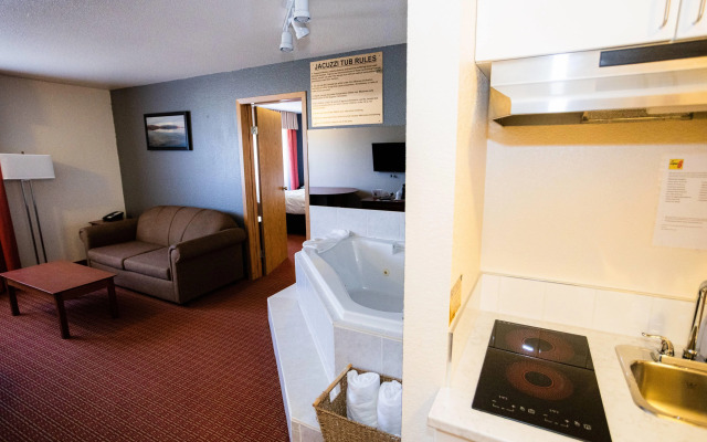 Super 8 by Wyndham Drayton Valley