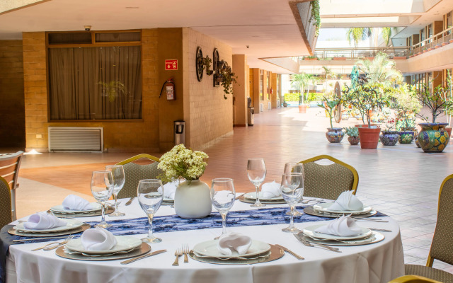 Best Western Plus Plaza Florida & Tower