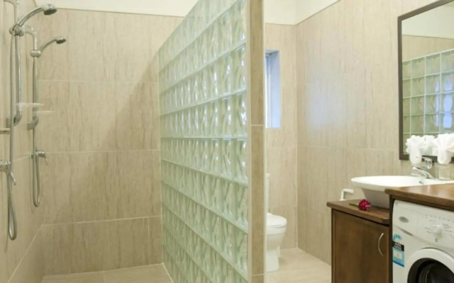 Crown Beach Resort & Spa