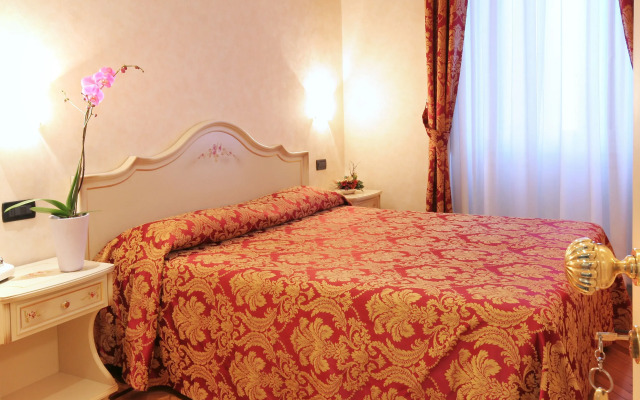 Hotel Promessi Sposi