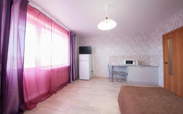 Апартаменты Квартиров на ул. Серова, 8