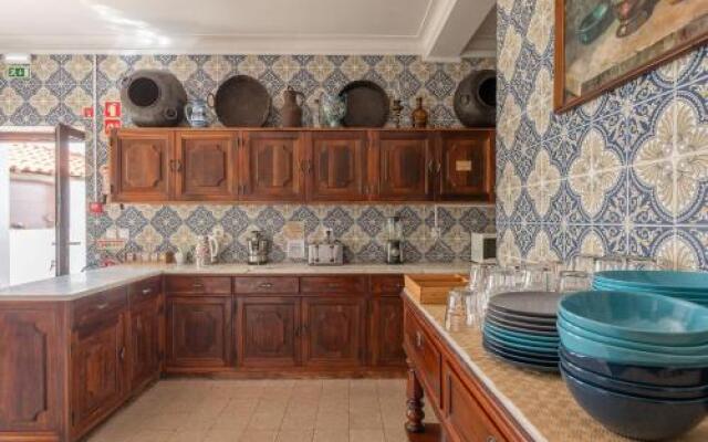 Casa Dos Arcos Boutique Hostel & Suites