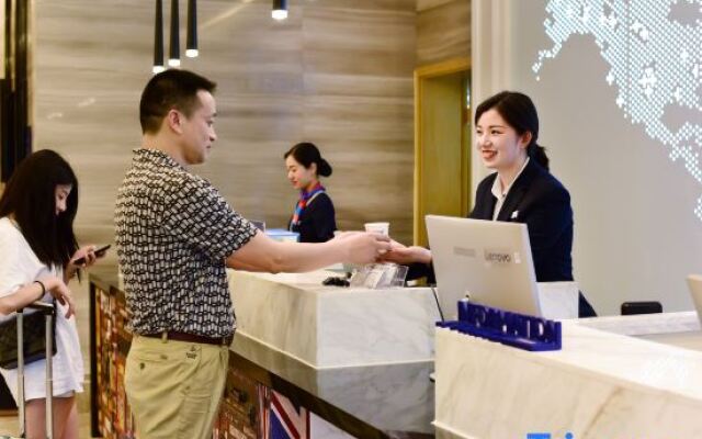 Wanhou Academy of Fine Arts Hotel (Yiyang Xiufeng Park Branch)