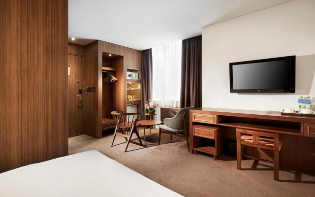 Hotel President