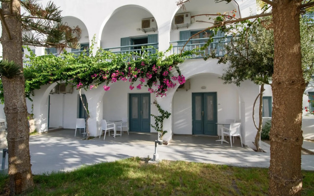 Iris Boutique Hotel