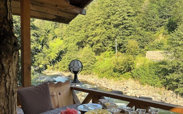 Nehir Bungalows