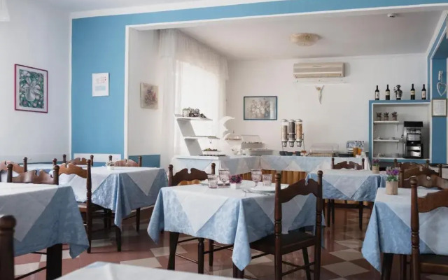 Hotel Cheri