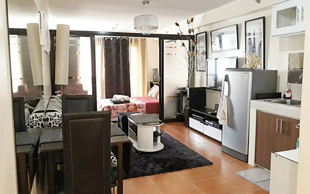 1 Bedroom Condo at One Oasis Condominuim
