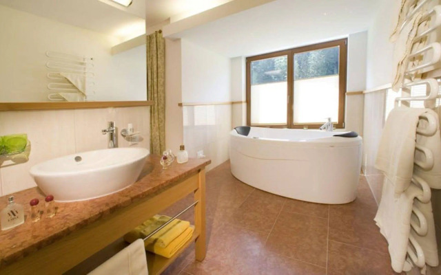 Hotel Tuxertal