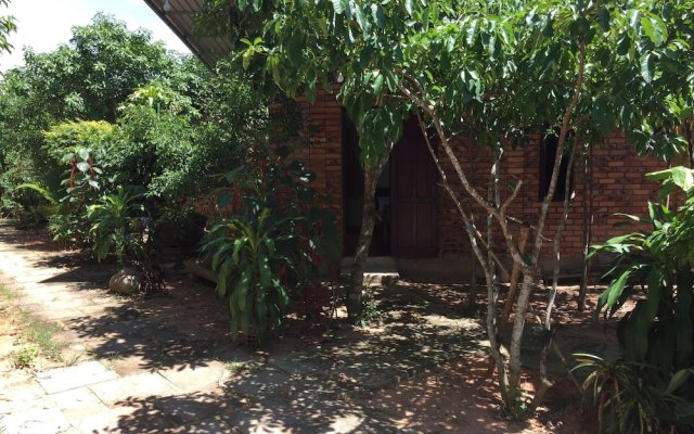 Huong Tuan Farmstay