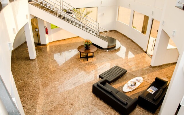 Vale Dos Carajas Hotel