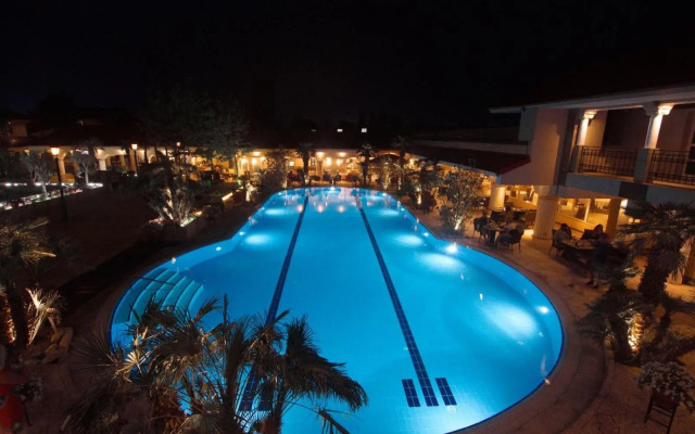 Vox Maris Grand Resort - Adults only