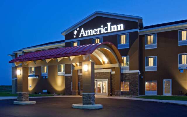 AmericInn by Wyndham Hartford SD