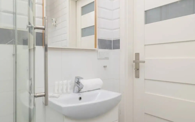 Pet-friendly Rzeszowska by Renters