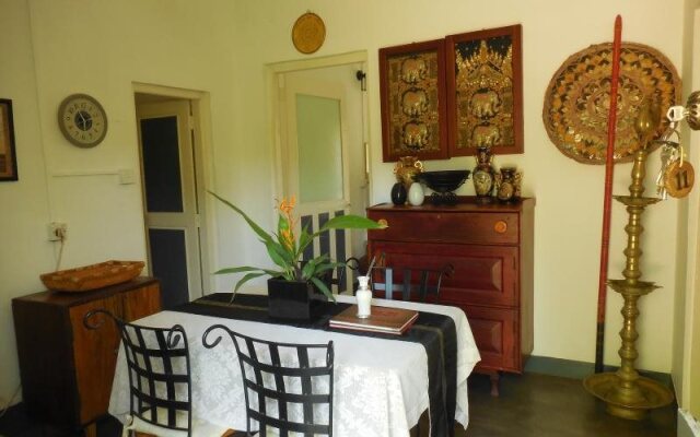 Jesmin Villa - Habarana