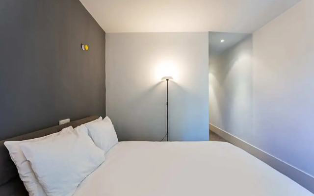 Holborn Flat With Green Views