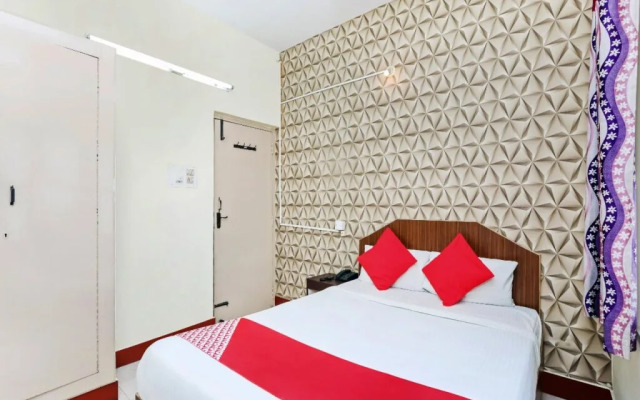 MSR Comforts by OYO Rooms
