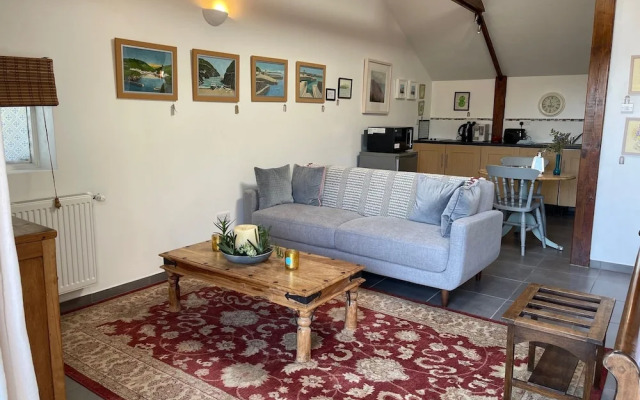 1-bed Luxury Studio Apartment in Tregony, Truro