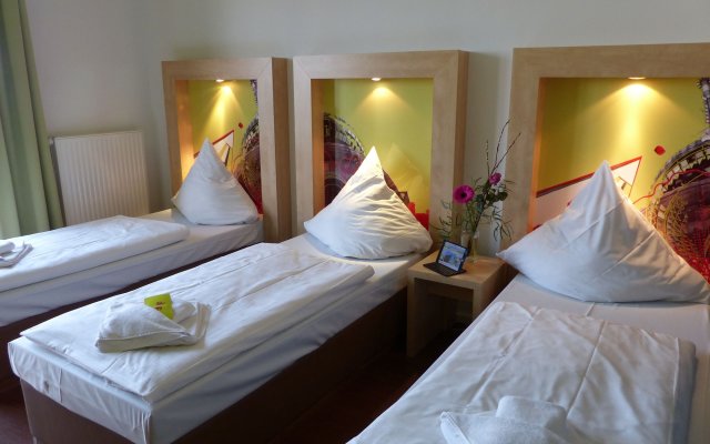 H+ Hotel 4 Youth Berlin Mitte