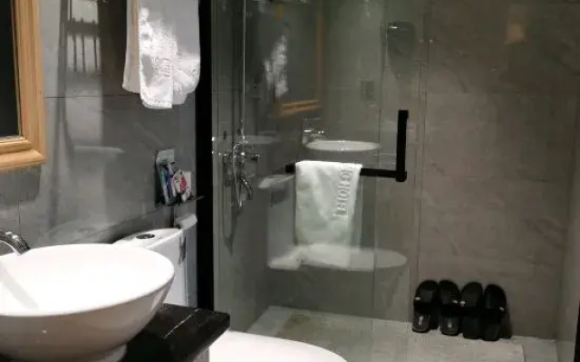 Dingnan Xingcheng Hotel