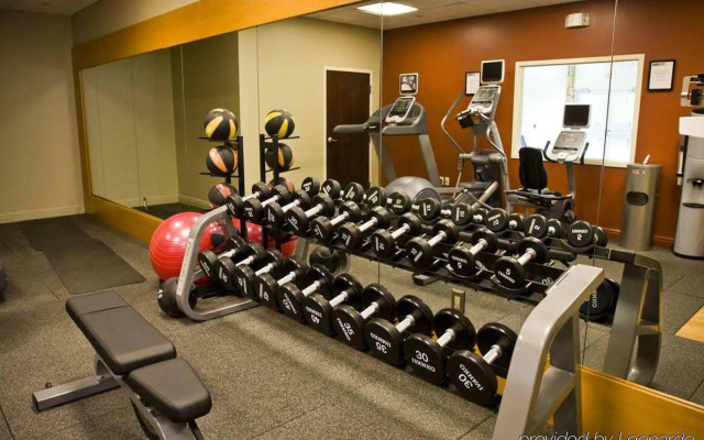 DoubleTree by Hilton Pittsburgh Airport