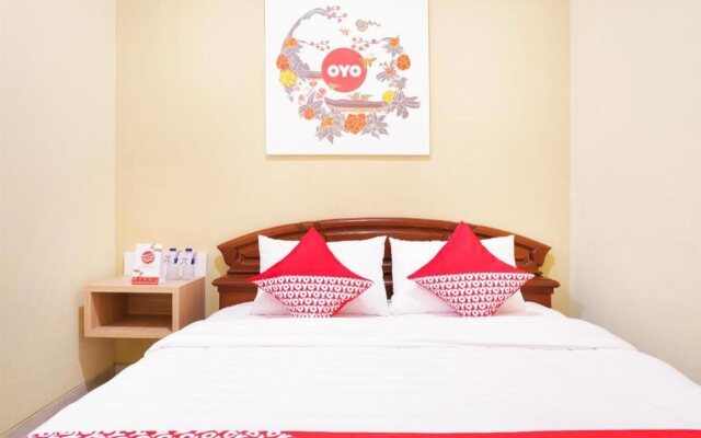 Super OYO 90033 DeHome Family