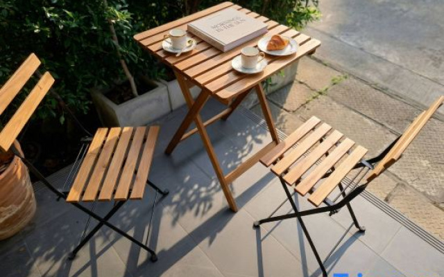 Human Touch Room –  Soulful Bangkok Hideout
